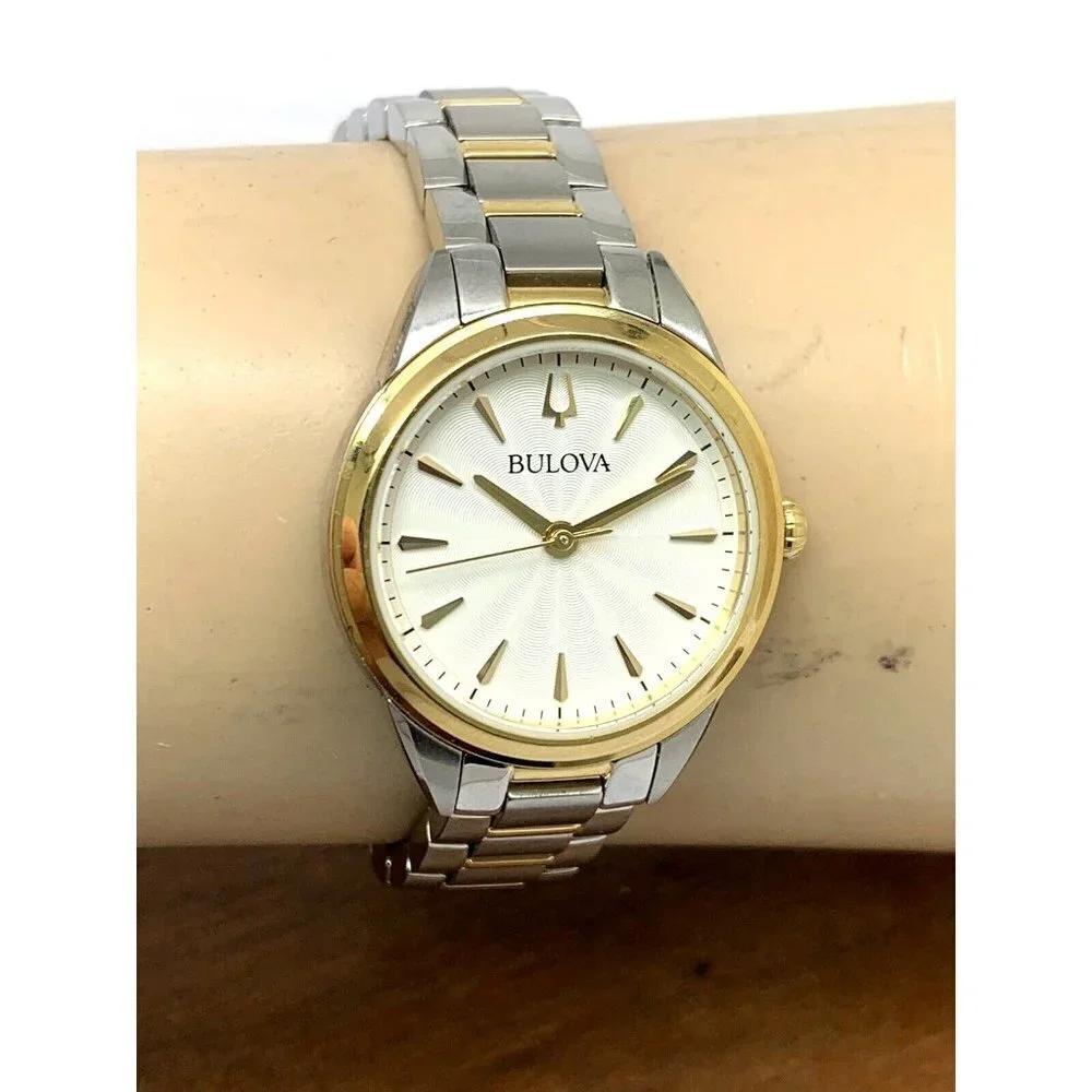 Bulova Women's Watch 98L277 Quartz 28mm Two Tone Stainless Steel Bracelet